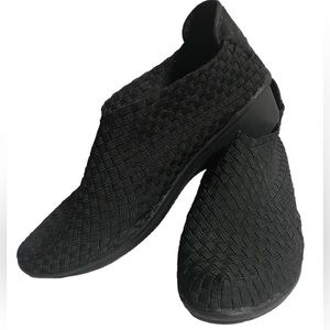 Bernie Mev Black Woven Wedge Ankle Booties. Sz 41.